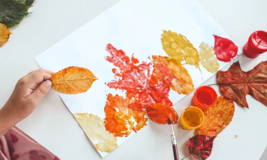 Ask Me Anything: DIY Watercolors, Free Credit Reports, Cosmetics’ Shelf Life