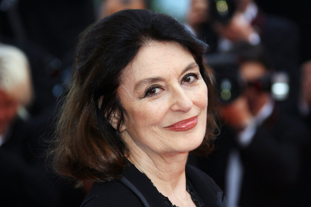 Oscar-Nominated French Actress Anouk Aimée Dies at 92