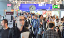 Ed Perkins on Travel: Do Frequent Flyer Programs Need Regulation?