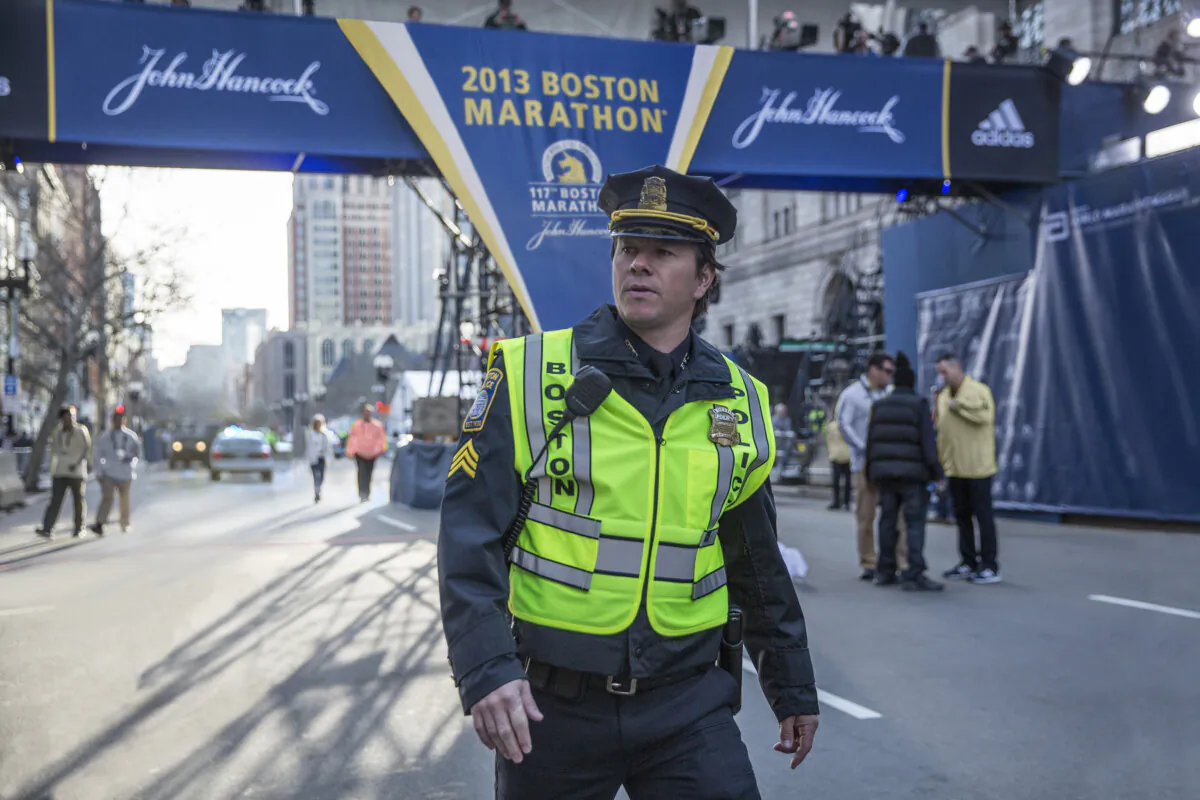 Sgt. Tommy Saunders (Mark Wahlberg) helps to find the perpetrators in the Boston Marathon bombing in "Patriots Day." (Lionsgate)