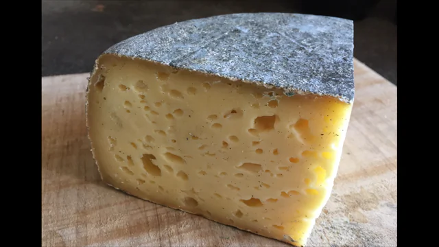 Homemade farm gouda produced by The Sow's Ear farm. (Beth Dougherty)