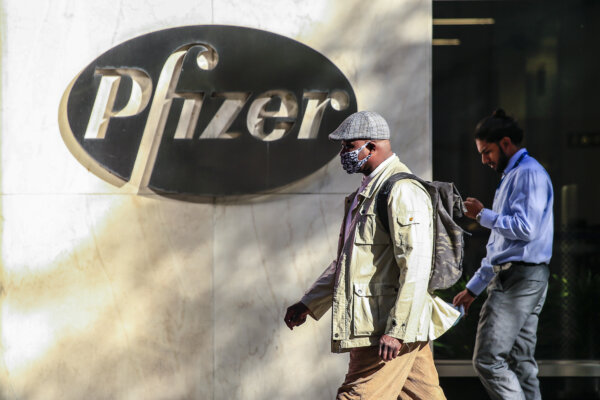 Kansas Sues Pfizer, Says Company ‘Misled’ Public on COVID-19 Vaccine