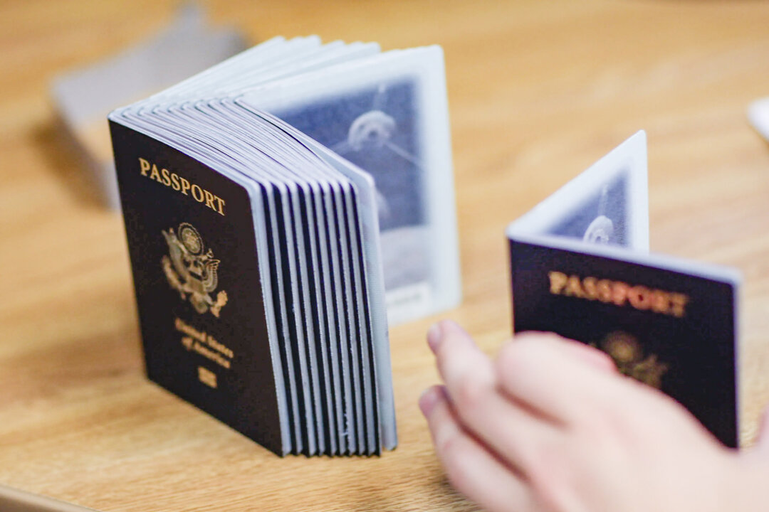 Us Passport Processing Times Reduced By 2 Weeks State Department The Epoch Times