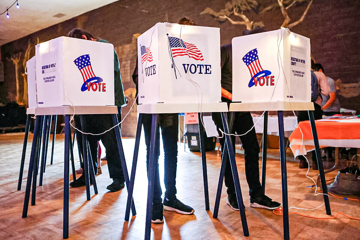 Voters cast their ballots in Los Angeles on June 5, 2018. (Mario Tama/Getty Images)