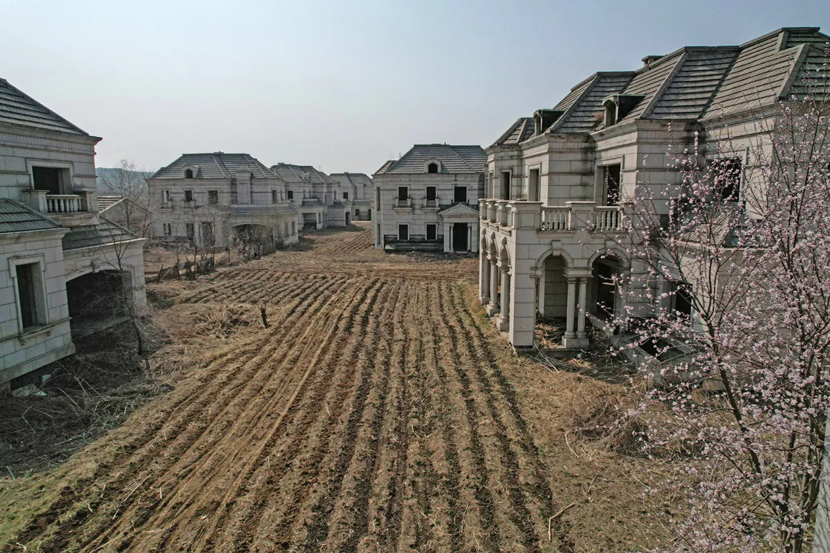 The image shows an unfinished villa complex in the suburbs of Shenyang, Liaoning Province, China, on March 31, 2023. (Jade Gao/AFP)