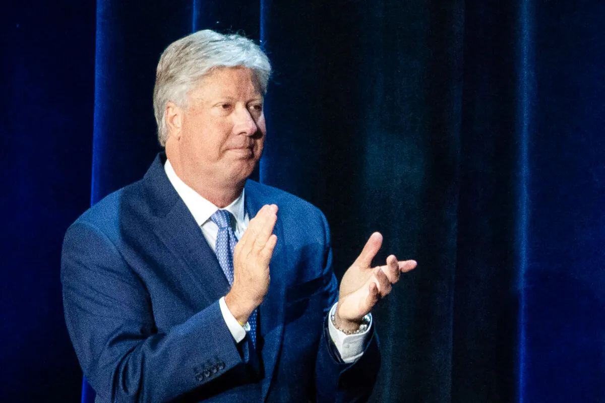 Pastor Robert Morris applauds during a roundtable discussion at Gateway Church Dallas Campus in Dallas on June 11, 2020. (Alex Brandon/AP Photo)