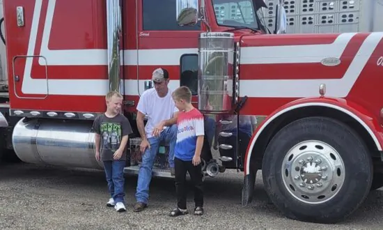 Iowa Trucker Whose Body Was Found in Field Died of Hypothermia After Taking Meth, Autopsy Finds
