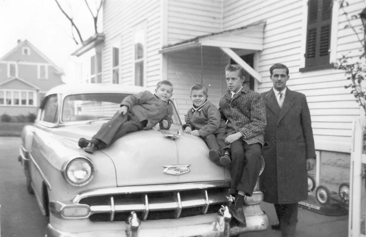 Josh Jochem Porte with his family and their first car, a 1954 Chevrolet. (Courtesy of Josh Jochem Porte)