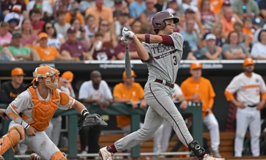 Texas A&M Outslugs Tennessee, One Win From First MCWS Title