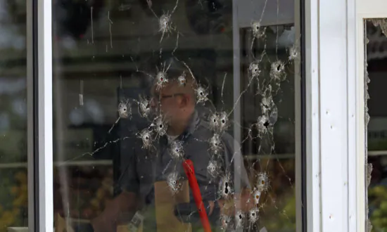 Victims Identified in Shooting at Arkansas Grocery Store