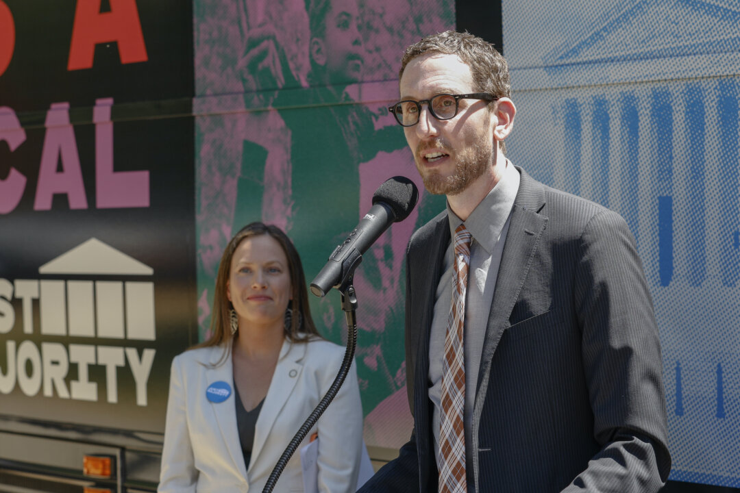 California State Sen. Wiener Launches Bid to Unseat Pelosi