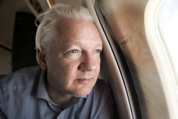 id5674912-2024-06-25T095048Z_2_LYNXMPEK5O0D1_RTROPTP_4_USA-ASSANGE.jpg