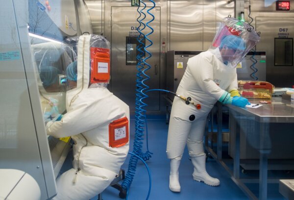 Trump Admin Changes COVID Website to Say True Origins From Chinese Lab