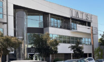 Hollywood Unions Urge California and Paramount-Warner Bros. to Settle Legal Battle