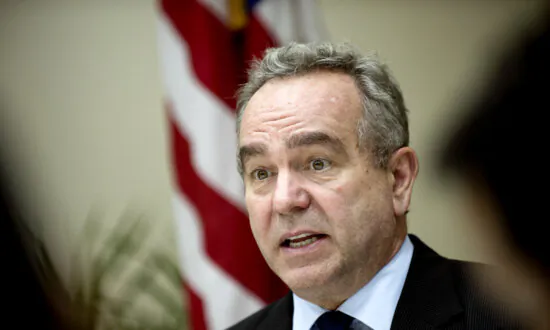US Limiting Access of Chinese Students Amid National Security Concerns, Official Says