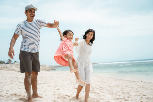 6 Ways to Unplug on Your Next Family Vacation