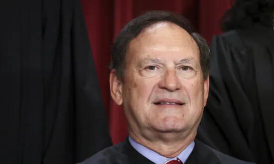 Justice Alito Dissent Says Majority ‘Shirks’ Duty in Free Speech Case