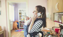 Phone Use Reduced Mother-to-Infant Speech by 16 Percent: Study