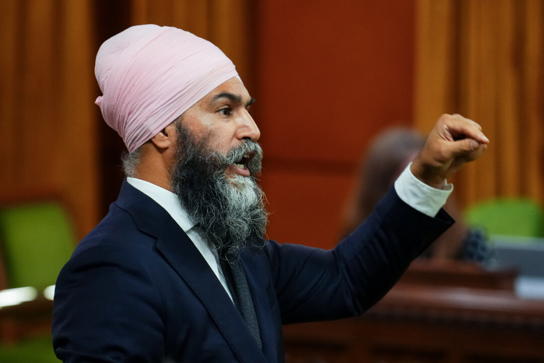 Singh Says Rail Back-to-Work Legislation Would Break Deal With Liberals ...