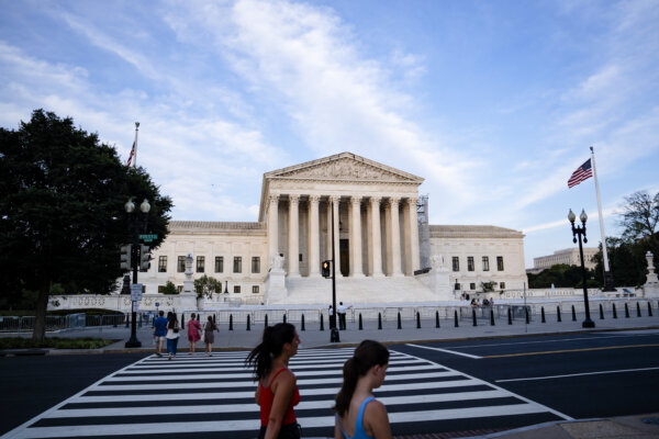 US Supreme Court Issues Rulings as Term Bleeds Into July