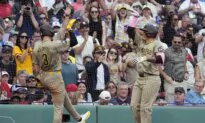 Manny Machado Homers Twice, Drives in 5 as Padres Roll Past Red Sox 11–1