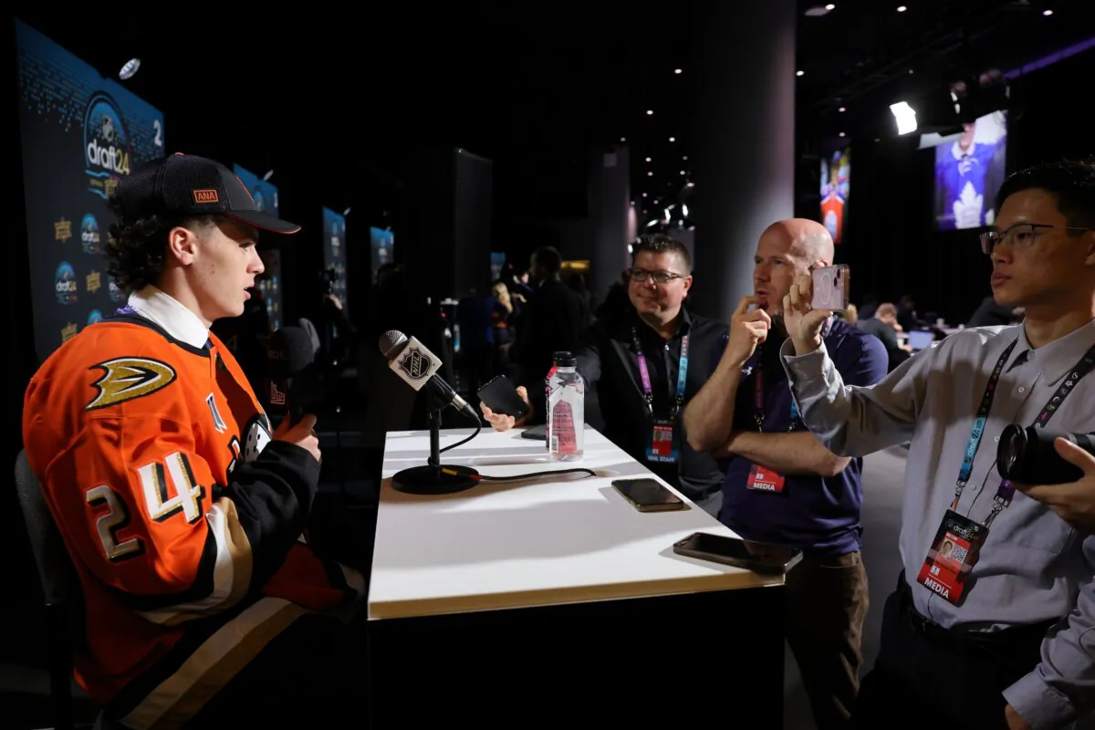 Alexandre Blais speaks to members of the media after being selected by the Anaheim Ducks with the 100th pick of the 2024 Upper Deck NHL Draft in Las Vegas on June 29, 2024. (Ethan Miller/Getty Images)