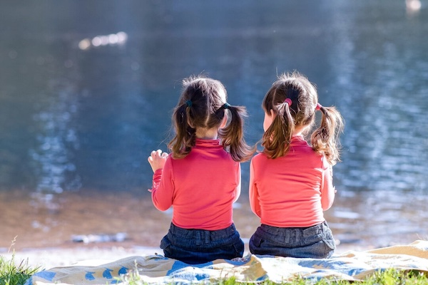 How These Twin Girls Reversed Autism