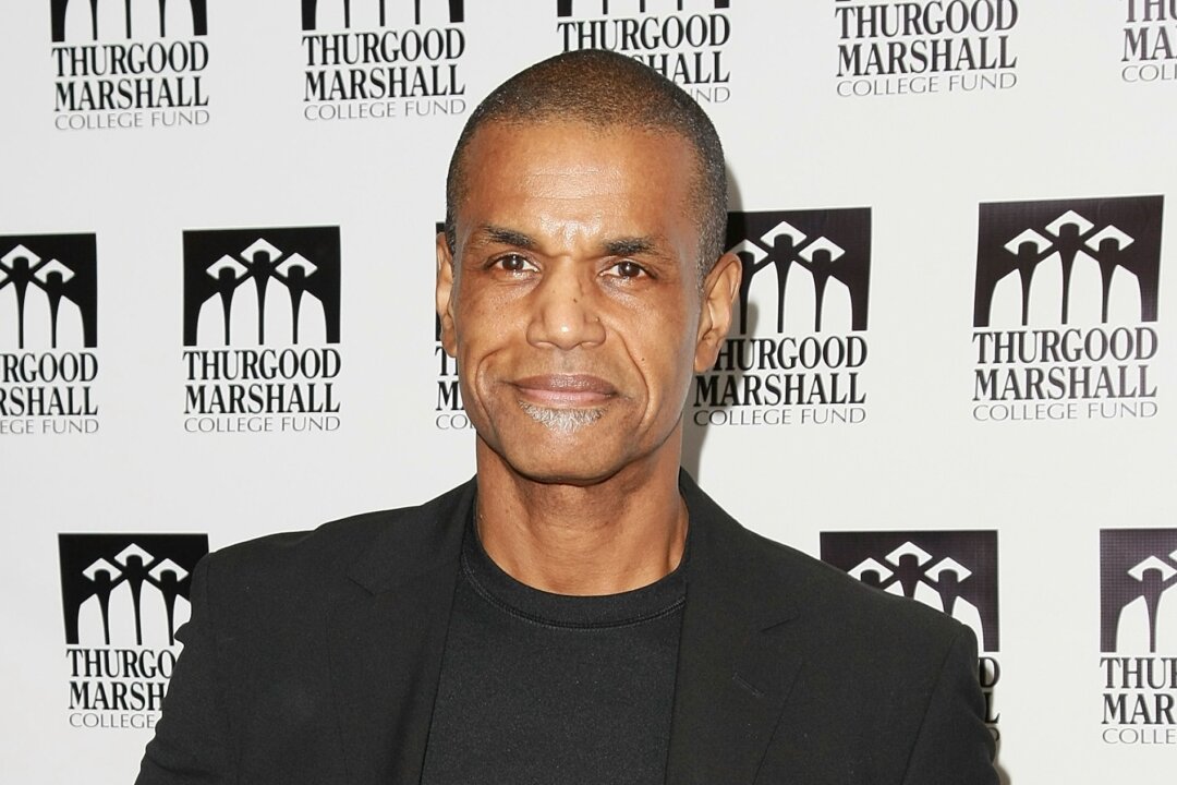 Soap Opera Star, Groundbreaking Model Renauld White Dies At 80