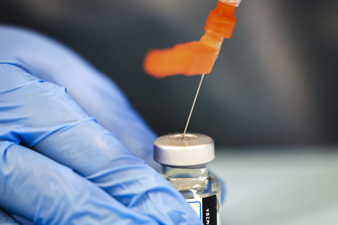 HHS Stops Funding for Next-Generation COVID-19 Vaccine