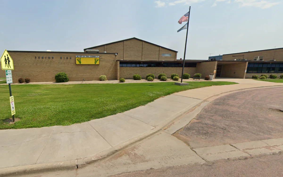 Mitchell High School, Mitchell, S.D., in July 2021. (Google Maps/Screenshot via The Epoch Times)