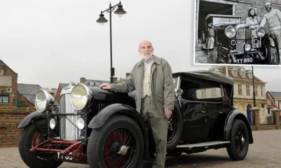 Elderly Man Reunites With the ‘Rare and Desirable’ Lagonda Car That He Owned for 50 Years