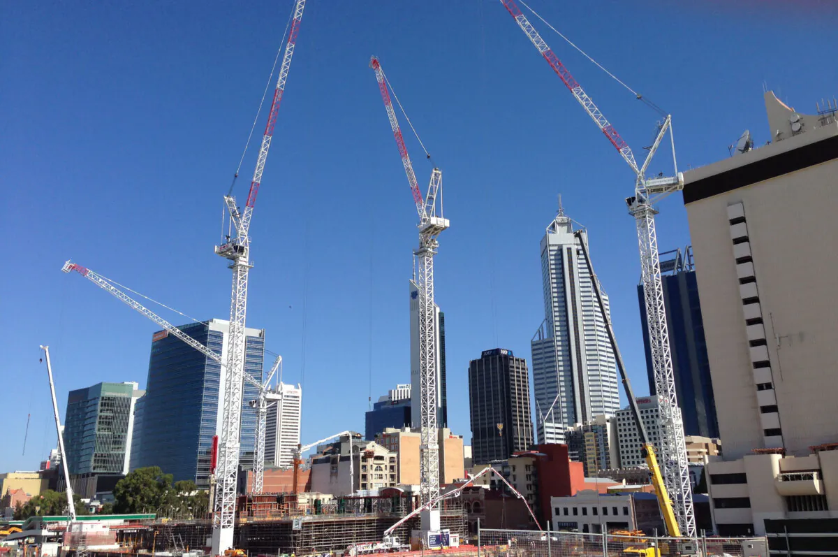 Buildings under construction in Perth, on Feb. 10, 2014. (AAP Image/Kim Christian) 