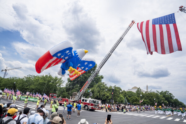 Americans Descend on Washington to Celebrate Independence Day