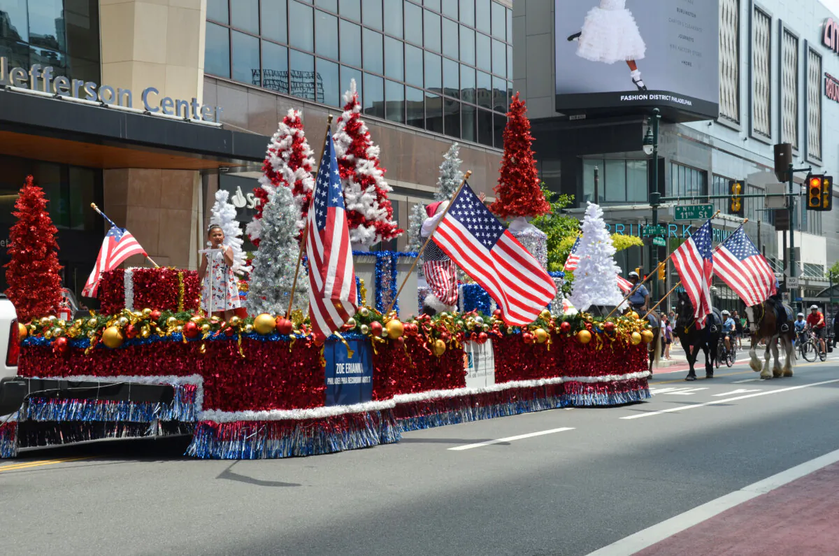 Philadelphia marks Independence Day with a grand celebration, including ceremony, parade, and festival, on July 4, 2024. (Frank Liang/The Epoch Times)
