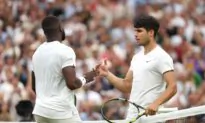 Defending Champion Carlos Alcaraz Comes Back to Beat Frances Tiafoe at Wimbledon in the Third Round