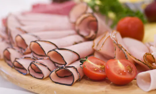 A Bite of Nostalgia, in the Form of Ham and Cheese Sliders