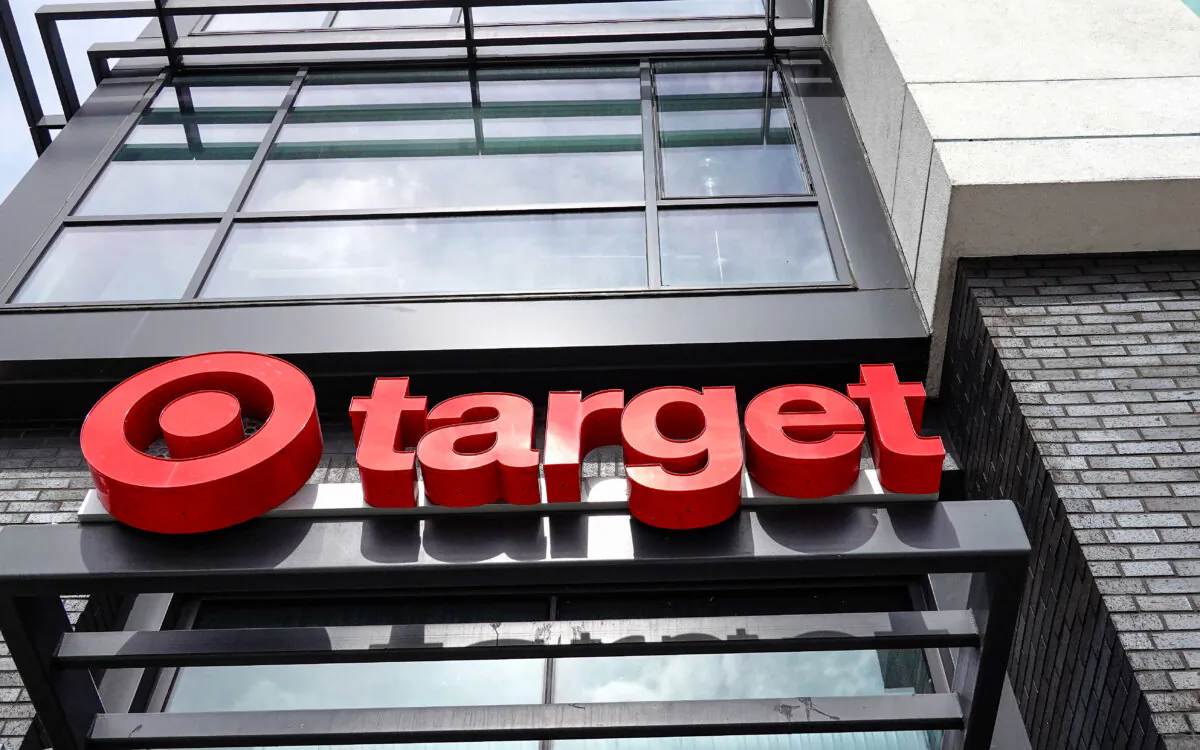A sign is posted in front of a Target store that is slated for closure in Oakland, Calif., on Sept. 29, 2023. (Justin Sullivan/Getty Images)