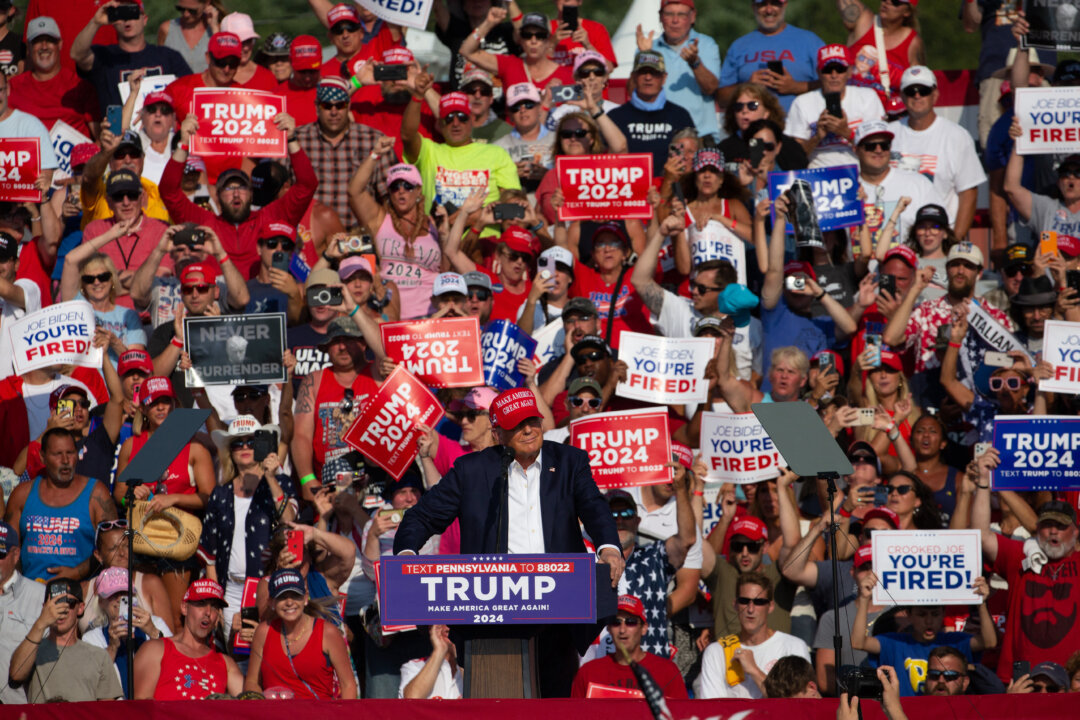 Rally Witnesses Describe Moments as Gunman Attempts to Assassinate Trump