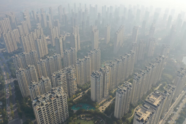 Collapse of Investment Company in China’s Jiangxi Province Leaves Thousands Struggling to Recoup Losses