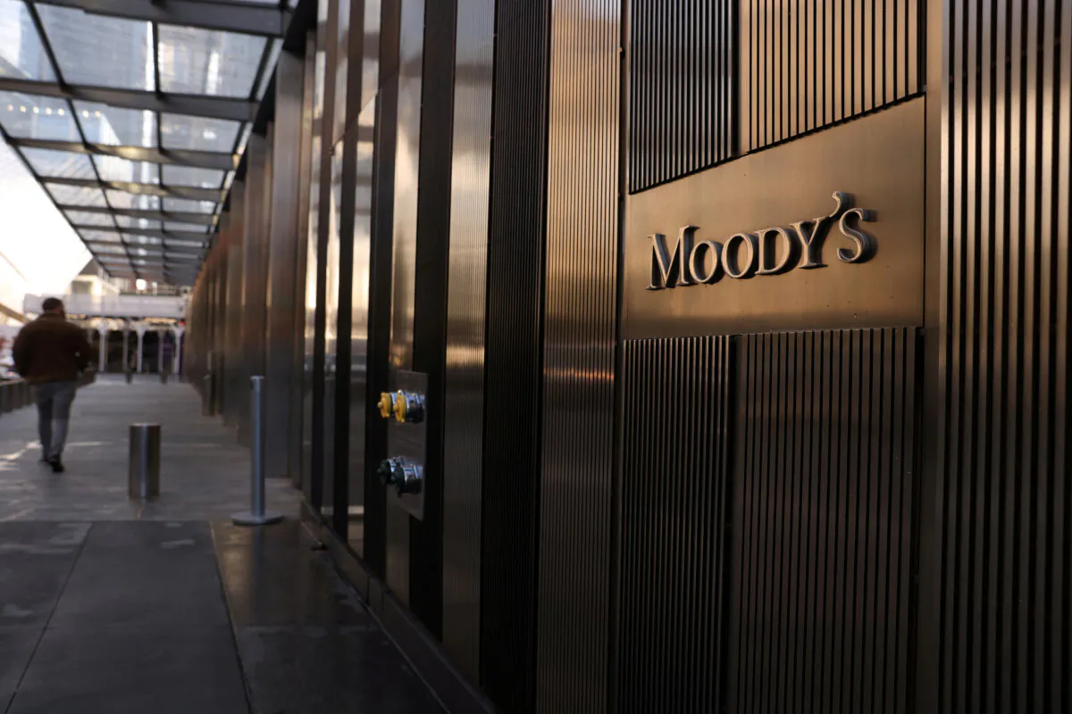 Signage is seen outside the Moody's Corporation headquarters in Manhattan, N.Y., on Nov. 12, 2021. (Andrew Kelly/File Photo/Reuters)