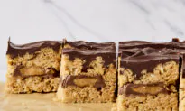 These Gooey, No-bake Bars Are a Peanut Butter-Lover’s Dream