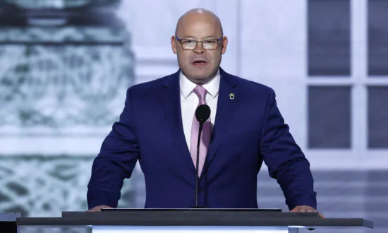 Teamsters Union Says It’s Not Beholden to Any Party; Biden Unveils Plan to Cap Rent Increases | Business Matters (July 16)