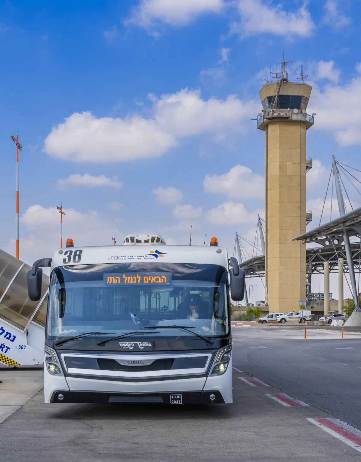Airport shuttle. (Dreamstime/TNS)
