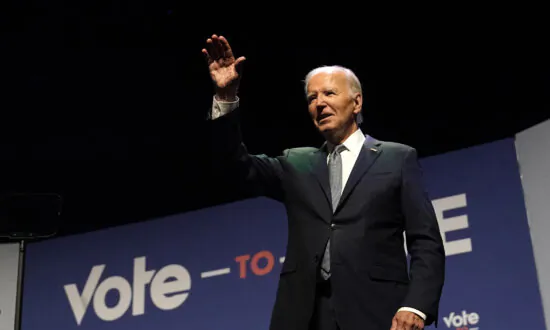 Biden Attends Economic Summit in Las Vegas
