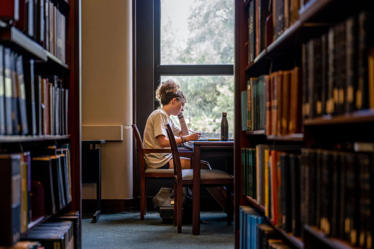 A student studies in the Rice University Library in Houston on Aug. 29, 2022. (Brandon Bell/Getty Images)