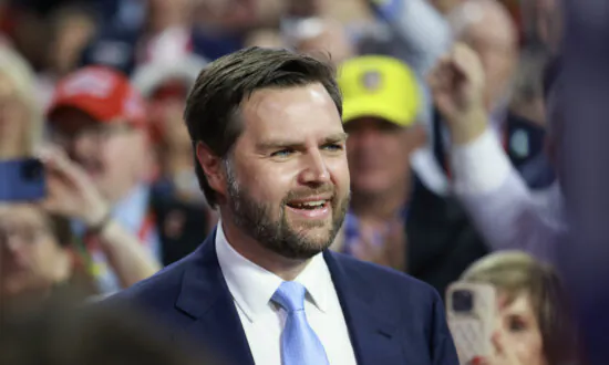 Analyzing JD Vance’s Plan for Protecting American Manufacturing; Gold Hovers Near Record High | Business Matters Full Broadcast (July 18)
