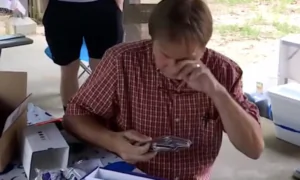 Colorblind Man Receives EnChroma Glasses for 50th Birthday