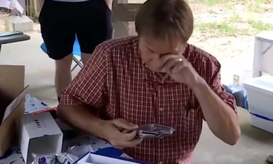 Colorblind Man Receives EnChroma Glasses for 50th Birthday
