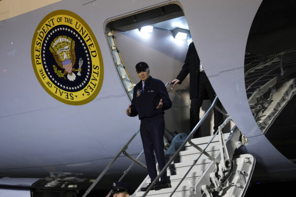 Epoch Times Photo
