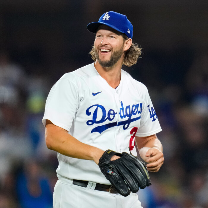 ピ*ウ様 Clayton Kershaw ボブルヘッド　2024/9/25来場特 maxresdefault.jpg